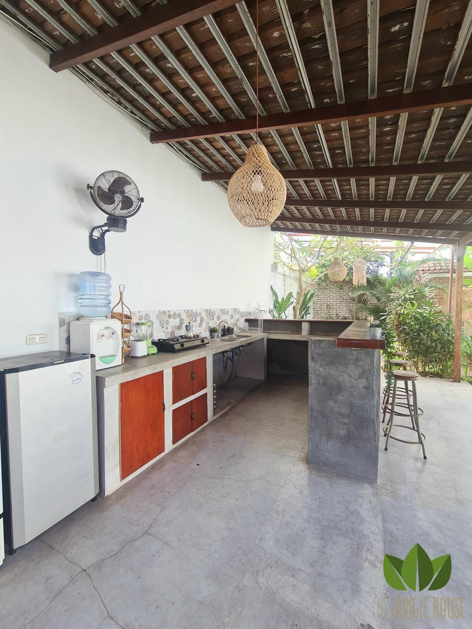 The Jungle House Hostel Canggu  Ngoại thất bức ảnh
