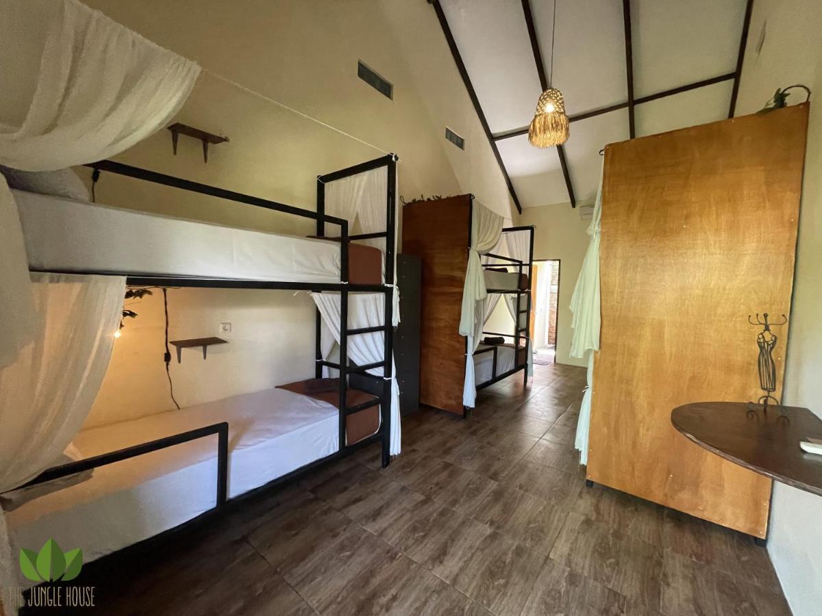 The Jungle House Hostel Canggu  Ngoại thất bức ảnh